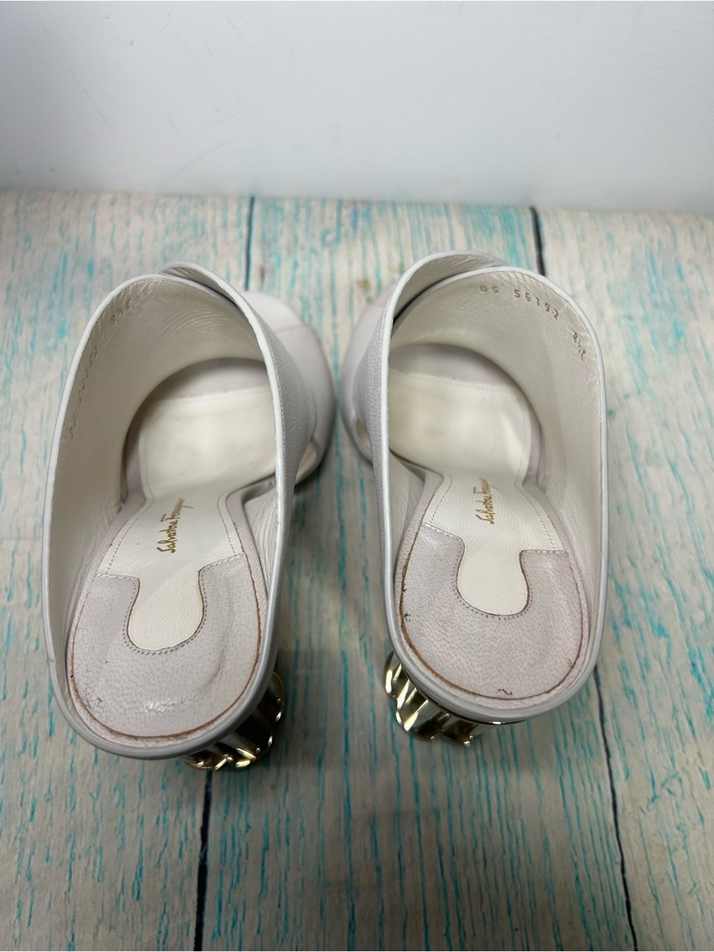 Salvatore Ferragamo Being Abriola Flower Heel Woman Mules Size 8 1/2 C Italy - Picture 5 of 11